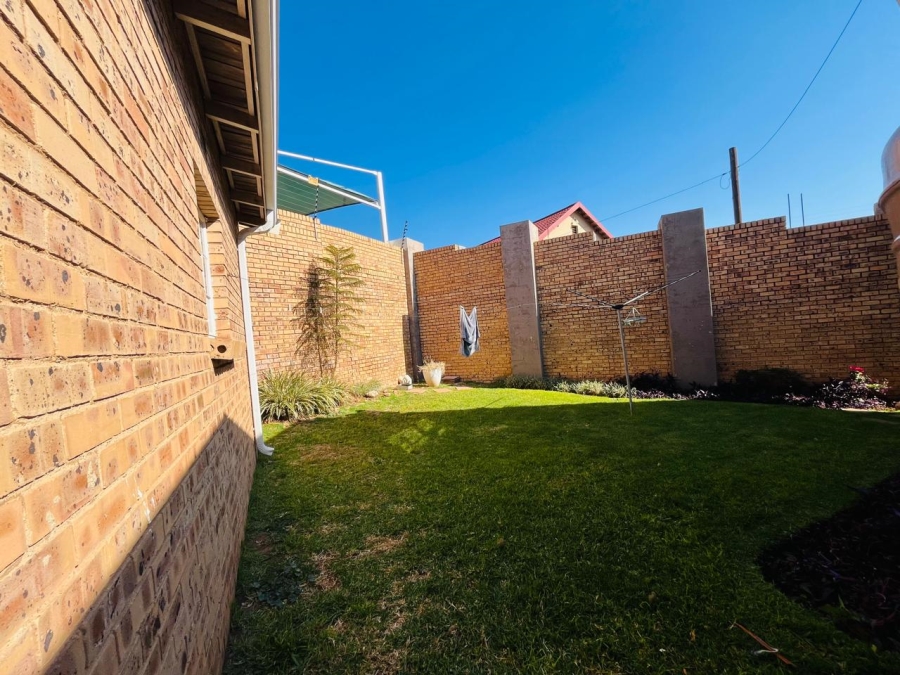 3 Bedroom Property for Sale in Sunnyridge Gauteng