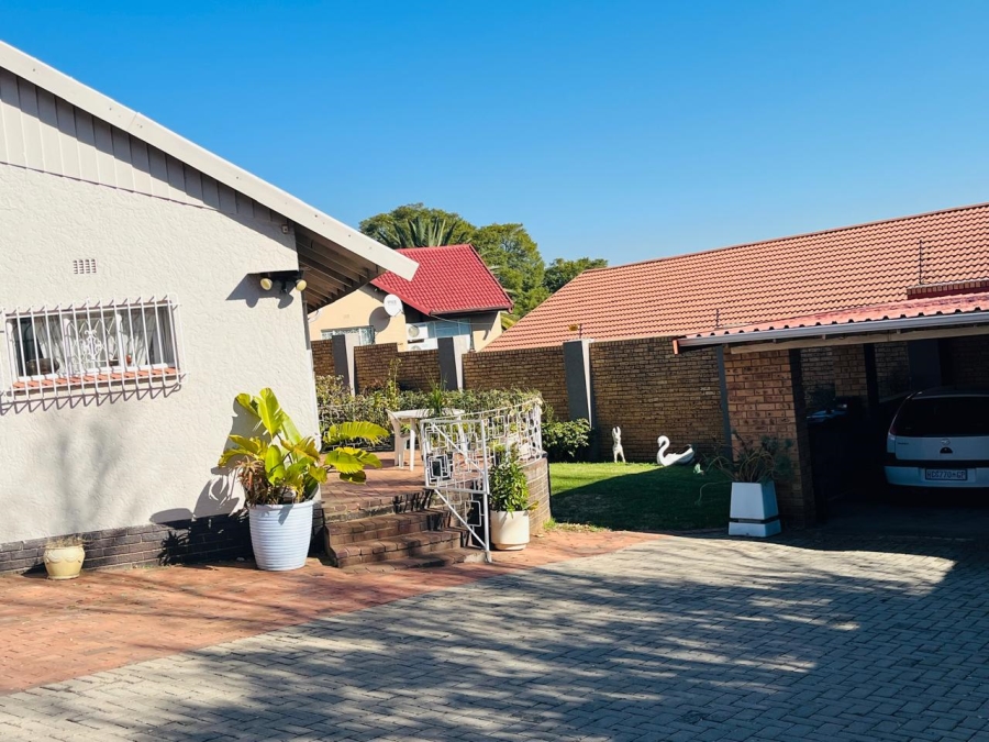 3 Bedroom Property for Sale in Sunnyridge Gauteng