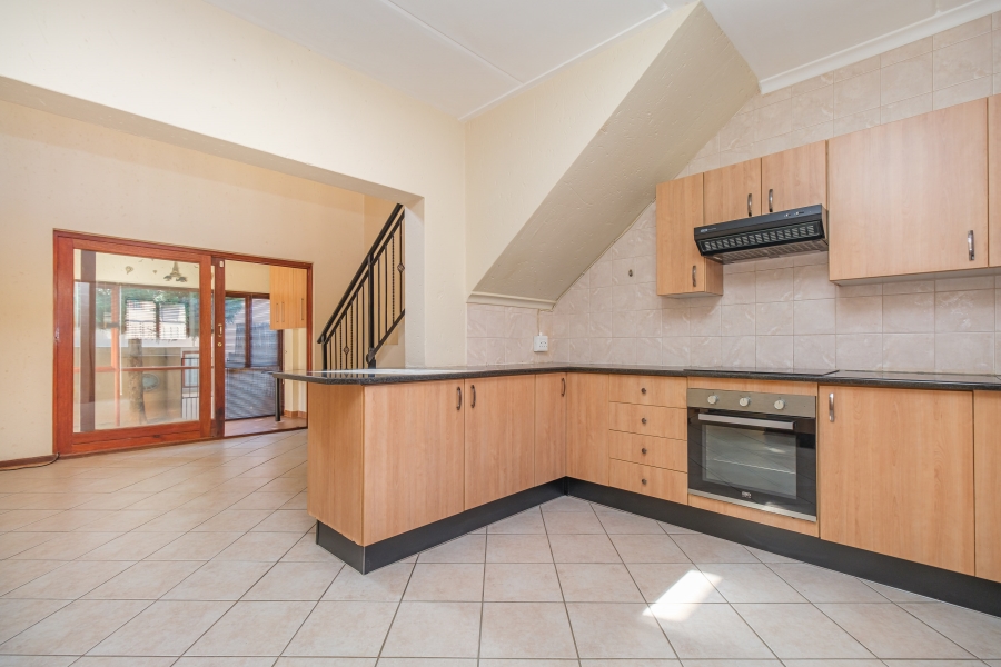 2 Bedroom Property for Sale in Noordheuwel Gauteng