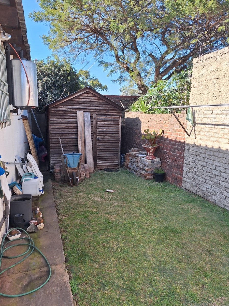 3 Bedroom Property for Sale in Roodepoort North Gauteng