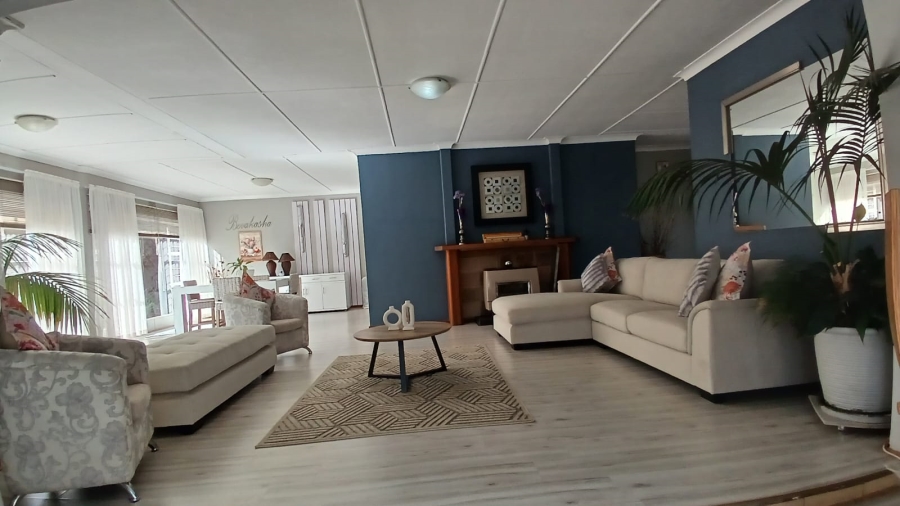 3 Bedroom Property for Sale in Greenhills Gauteng