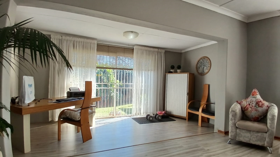 3 Bedroom Property for Sale in Greenhills Gauteng