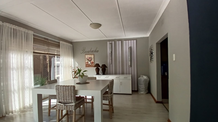 3 Bedroom Property for Sale in Greenhills Gauteng