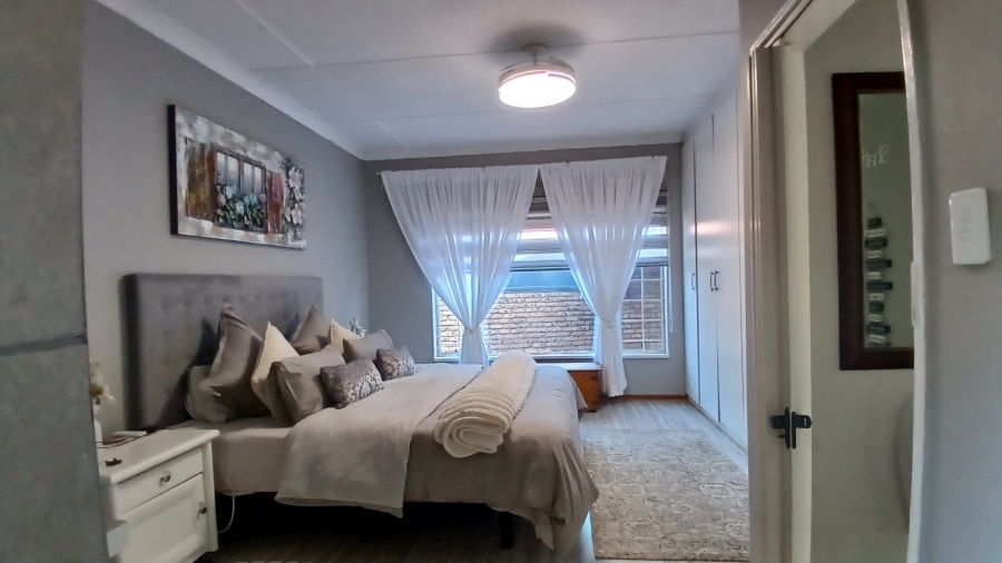 3 Bedroom Property for Sale in Greenhills Gauteng