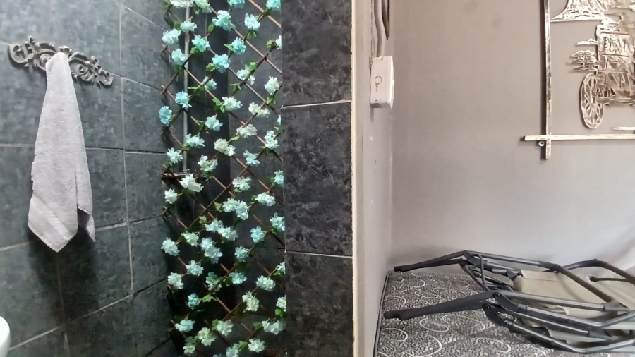 3 Bedroom Property for Sale in Greenhills Gauteng