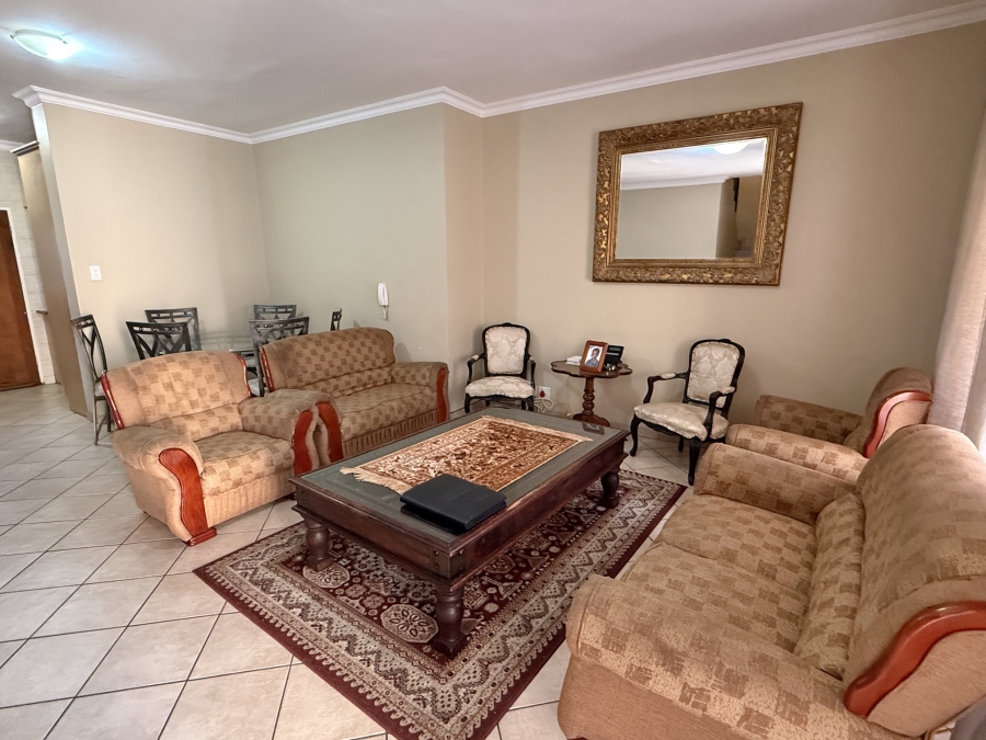 3 Bedroom Property for Sale in The Wilds Gauteng
