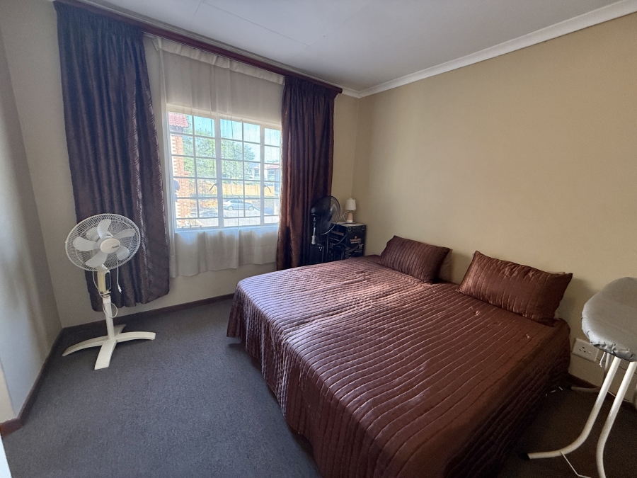 3 Bedroom Property for Sale in The Wilds Gauteng
