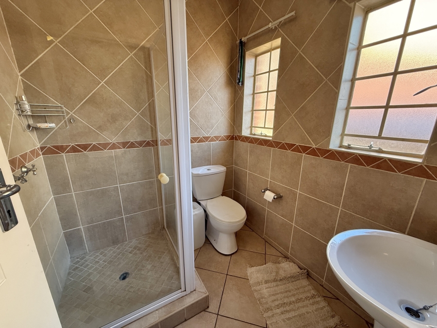 3 Bedroom Property for Sale in The Wilds Gauteng