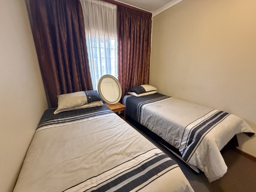 3 Bedroom Property for Sale in The Wilds Gauteng