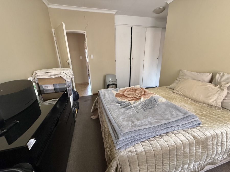3 Bedroom Property for Sale in The Wilds Gauteng