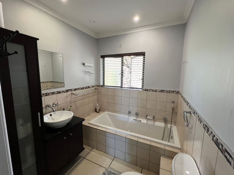 3 Bedroom Property for Sale in Fourways Gauteng
