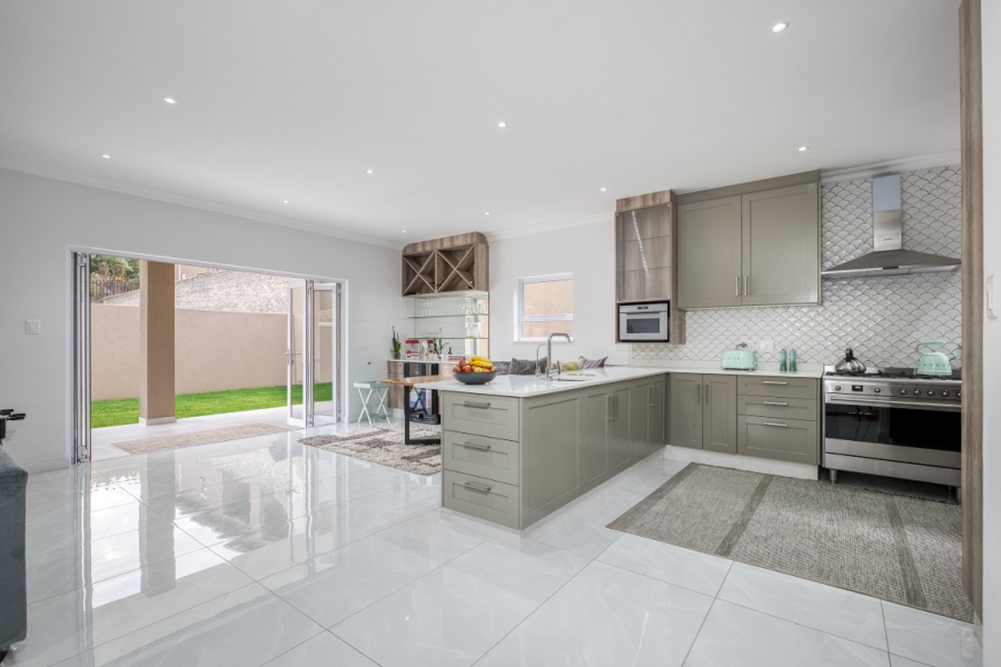 4 Bedroom Property for Sale in Craigavon Gauteng