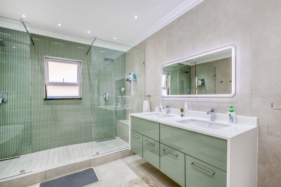 4 Bedroom Property for Sale in Craigavon Gauteng