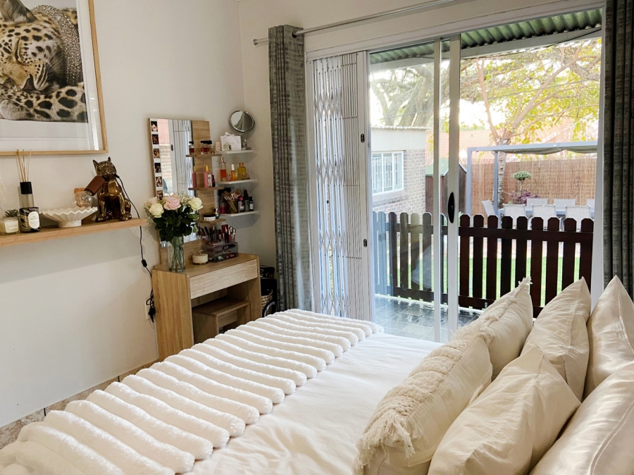 To Let 4 Bedroom Property for Rent in Linden Gauteng