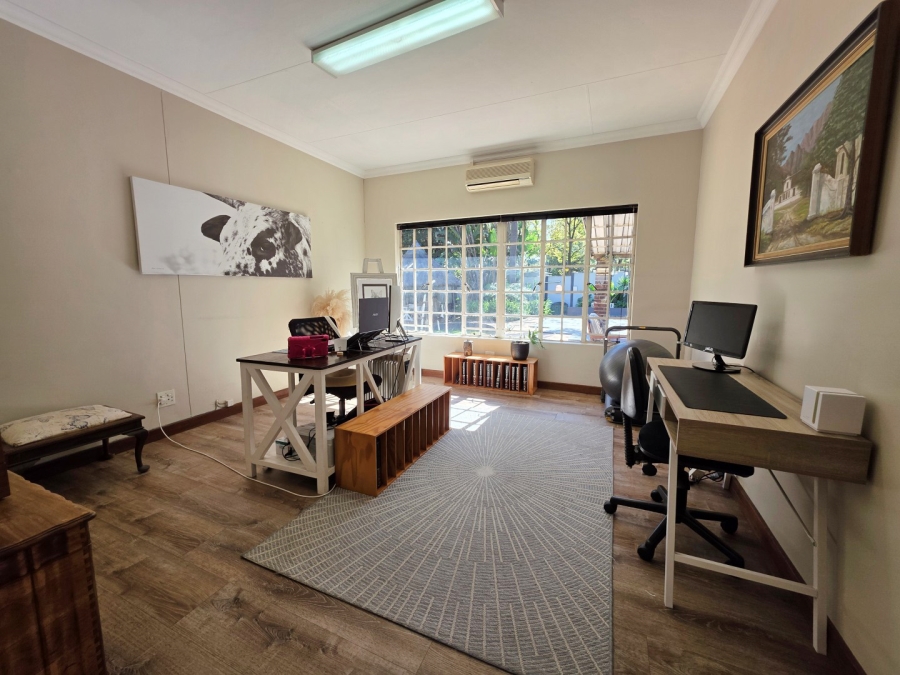 5 Bedroom Property for Sale in Ferndale Gauteng