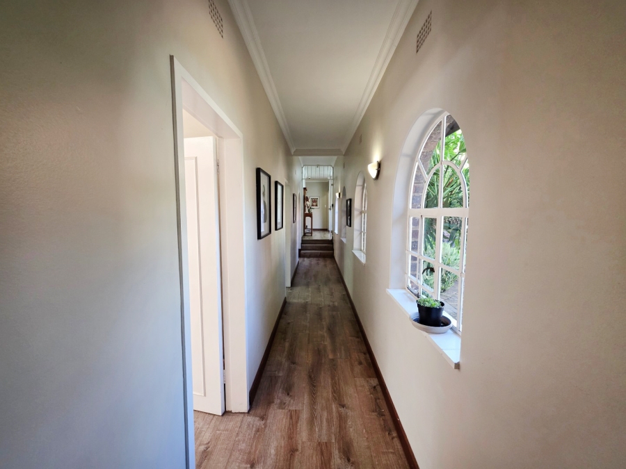5 Bedroom Property for Sale in Ferndale Gauteng