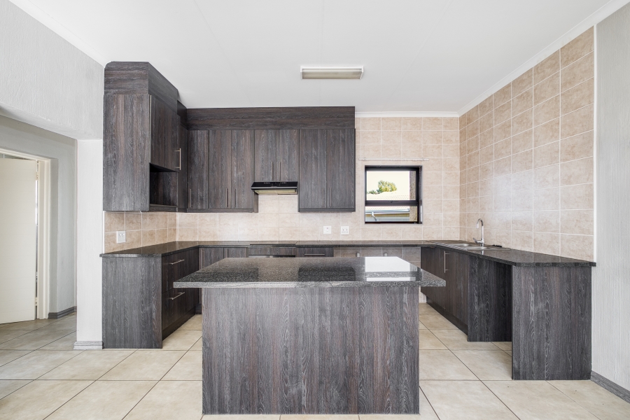 2 Bedroom Property for Sale in Victory Park Gauteng
