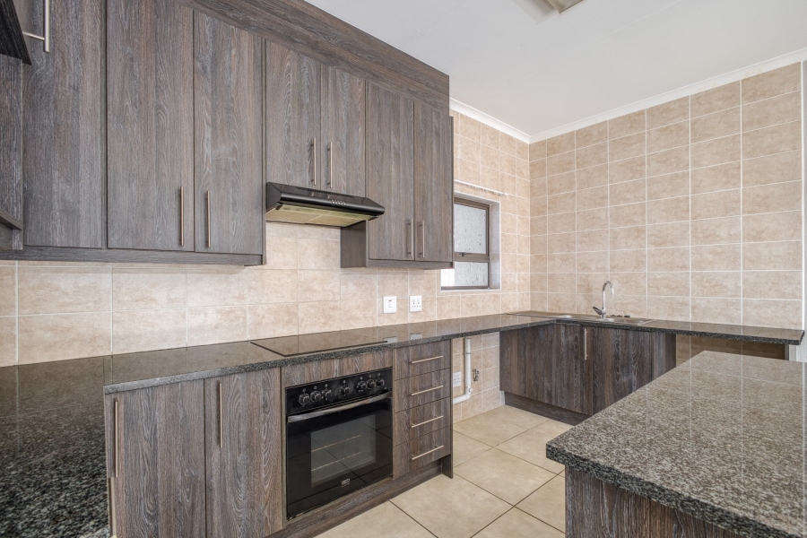 2 Bedroom Property for Sale in Victory Park Gauteng