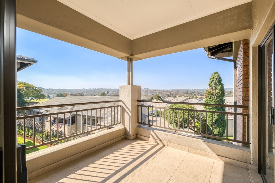 2 Bedroom Property for Sale in Victory Park Gauteng