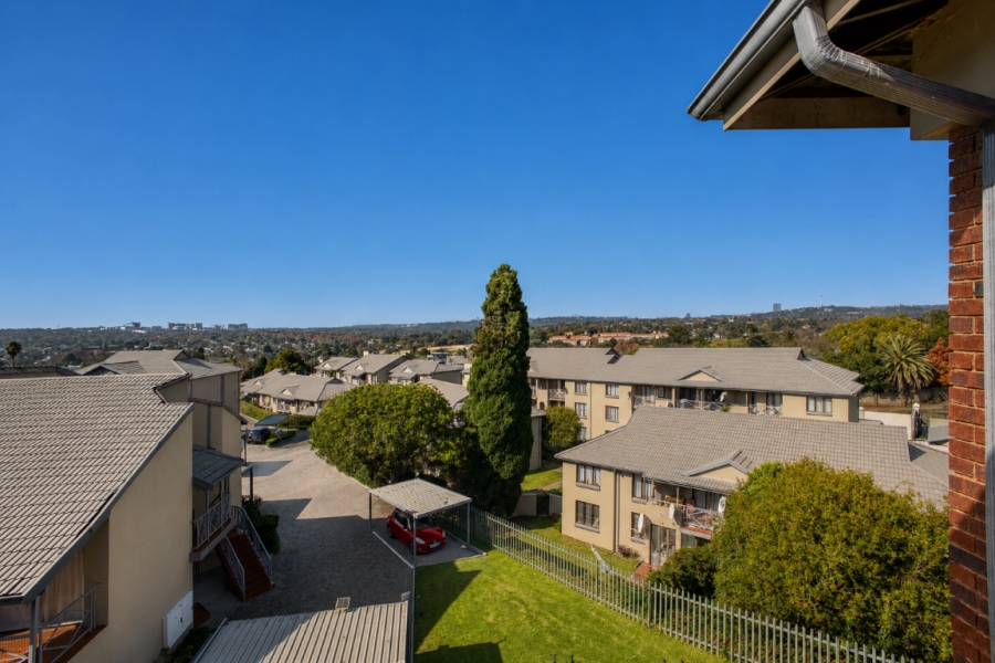 2 Bedroom Property for Sale in Victory Park Gauteng