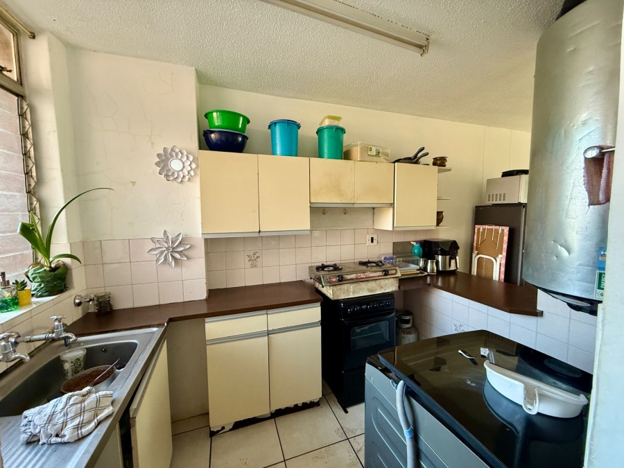 2 Bedroom Property for Sale in Pretoria North Gauteng