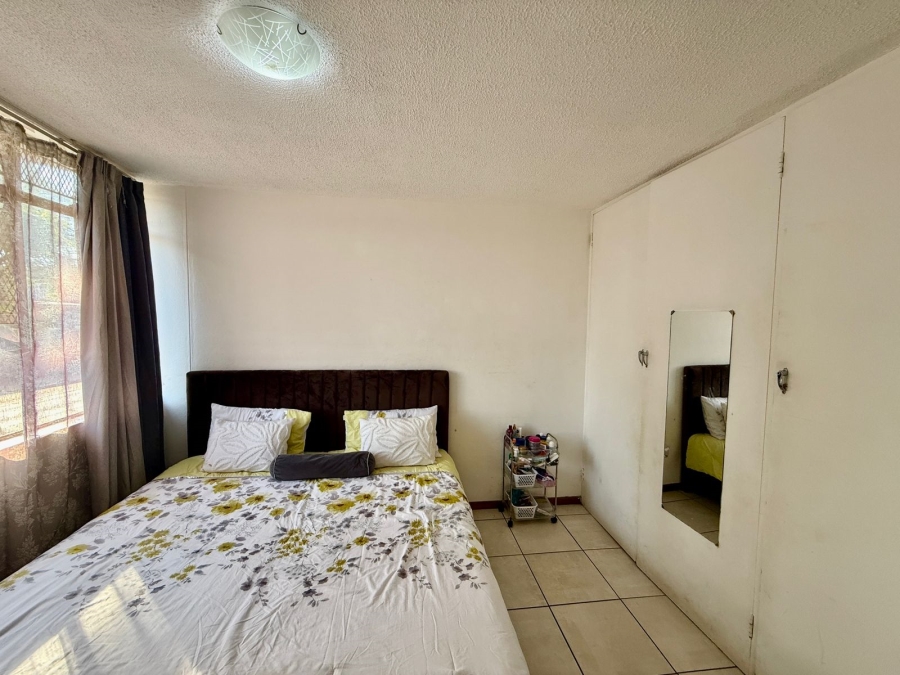 2 Bedroom Property for Sale in Pretoria North Gauteng