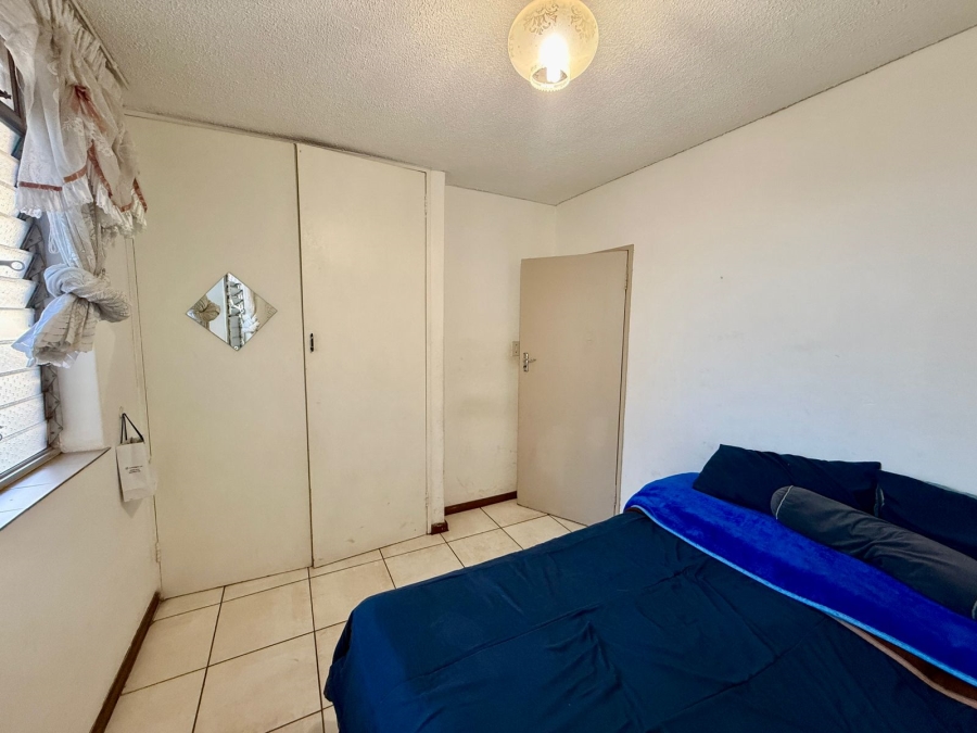 2 Bedroom Property for Sale in Pretoria North Gauteng