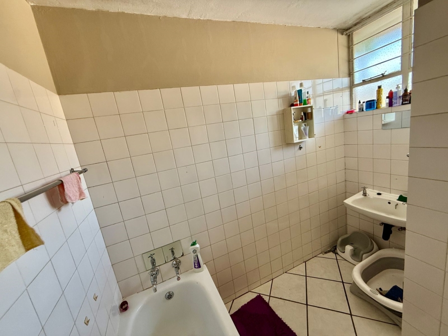 2 Bedroom Property for Sale in Pretoria North Gauteng