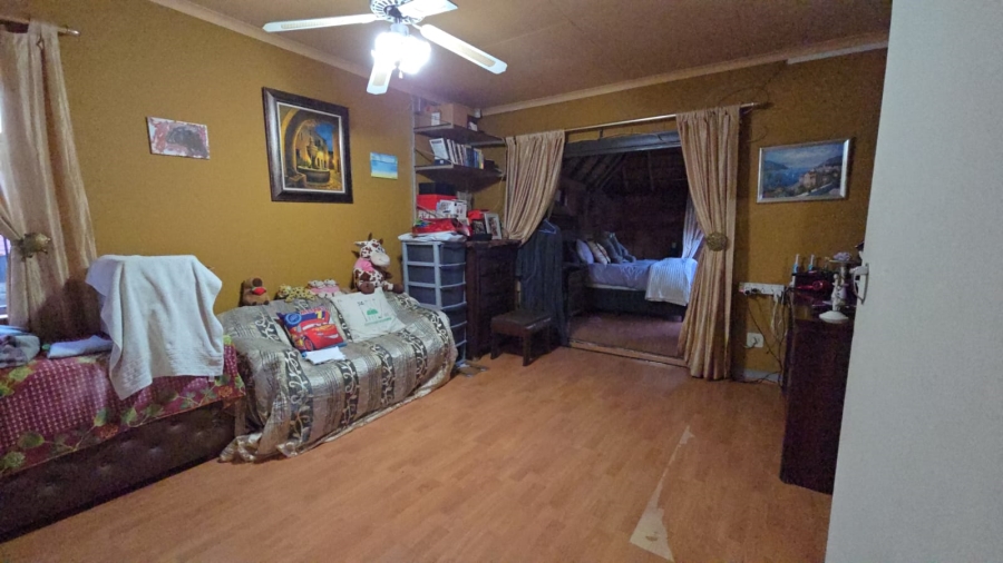 4 Bedroom Property for Sale in Karenpark Gauteng