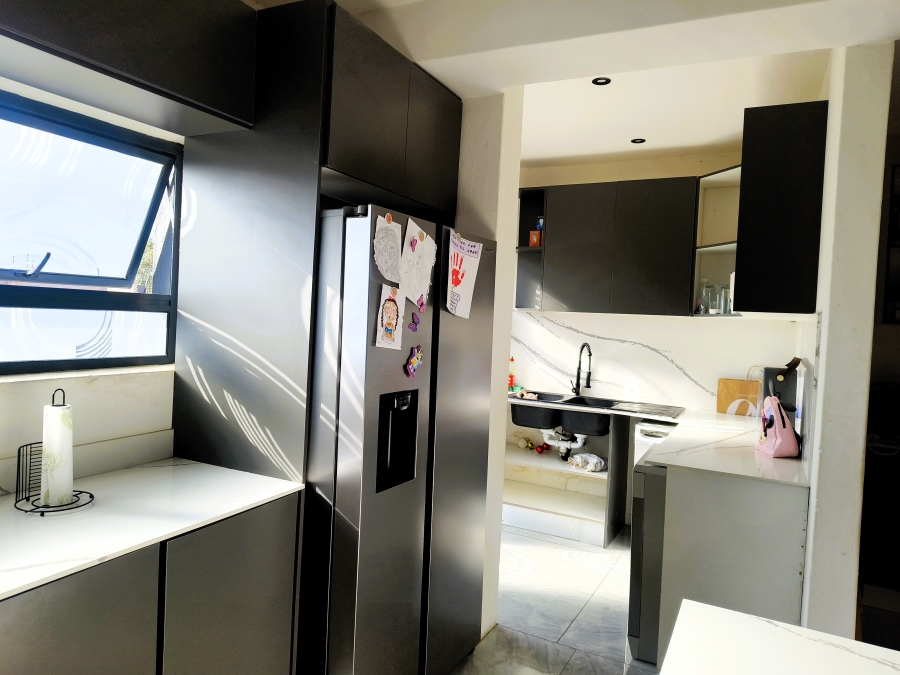 4 Bedroom Property for Sale in Rayton Gauteng