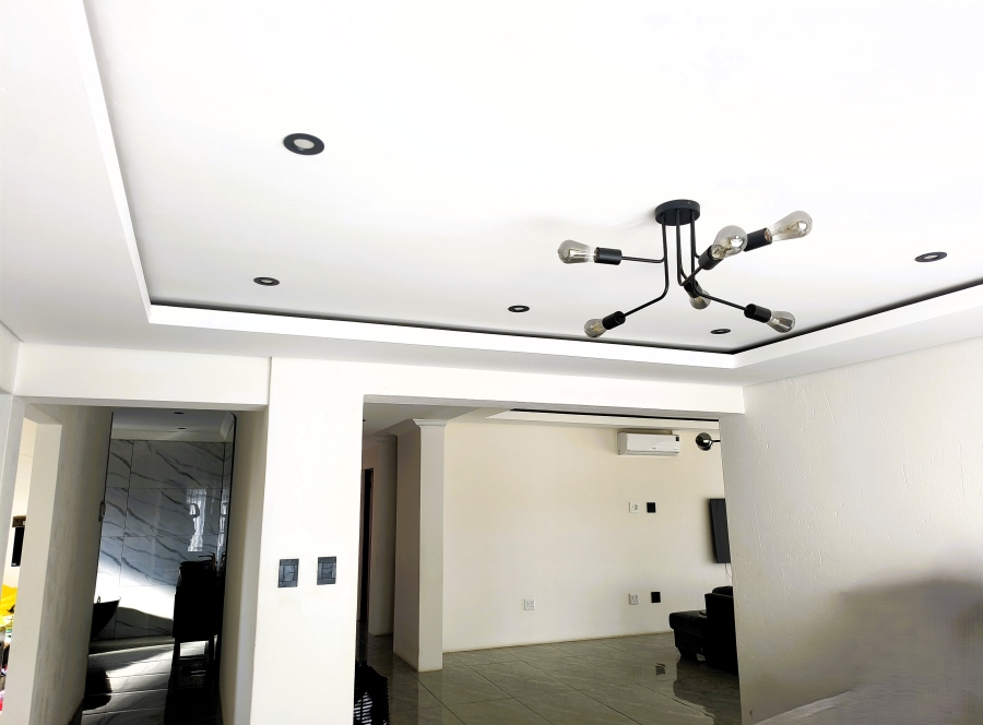 4 Bedroom Property for Sale in Rayton Gauteng