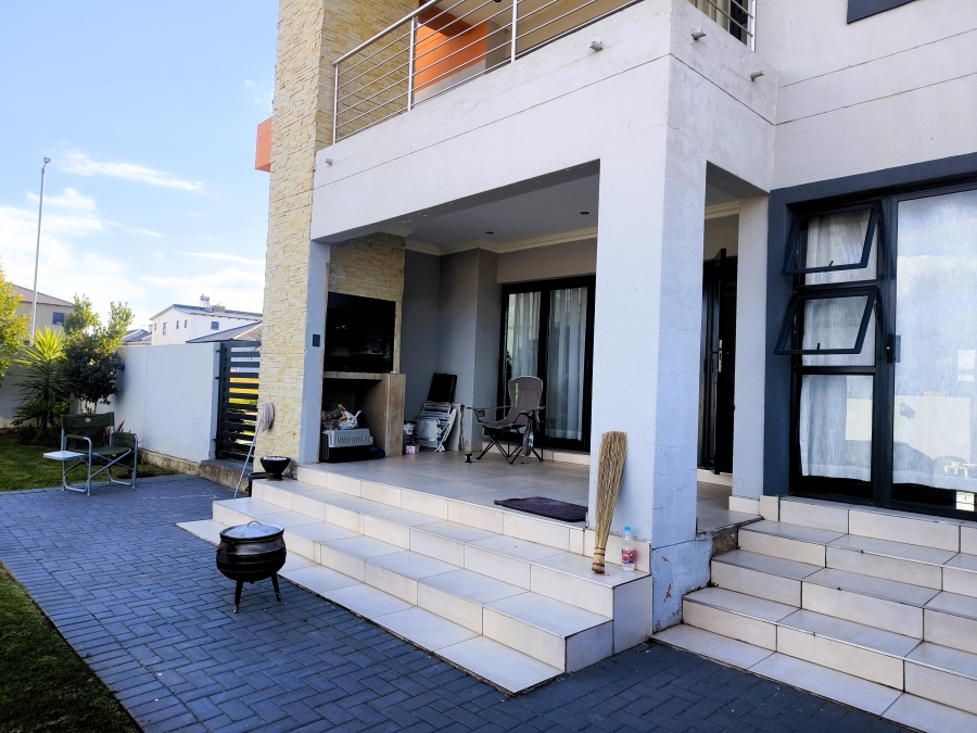 4 Bedroom Property for Sale in Rayton Gauteng