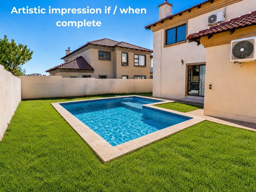5 Bedroom Property for Sale in Thatchfield Estate Gauteng