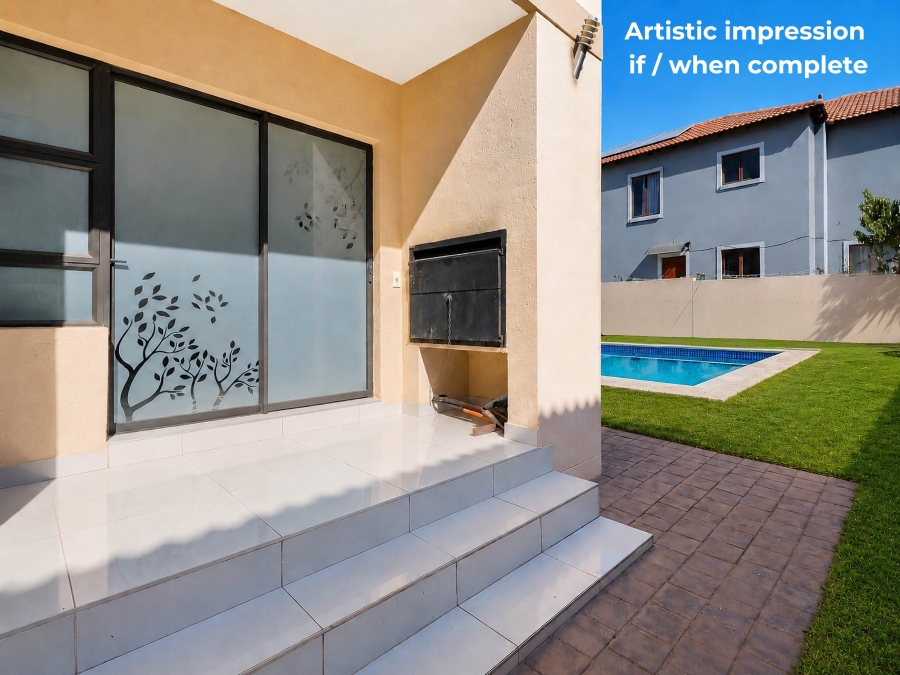 5 Bedroom Property for Sale in Thatchfield Estate Gauteng
