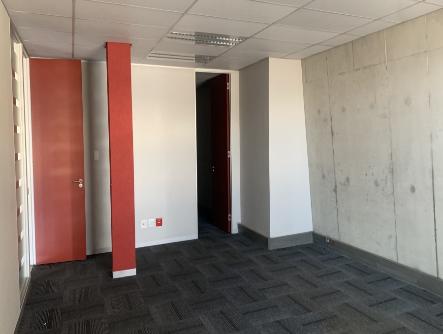 To Let Commercial Property for Rent in Linbro Park Gauteng