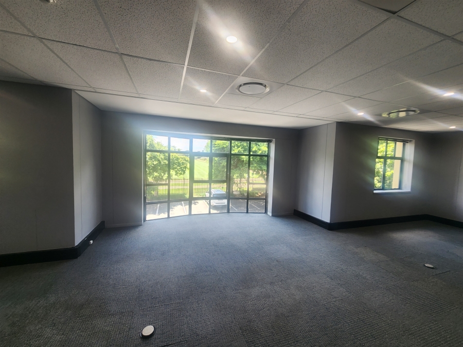 To Let Commercial Property for Rent in Wierda Valley Gauteng