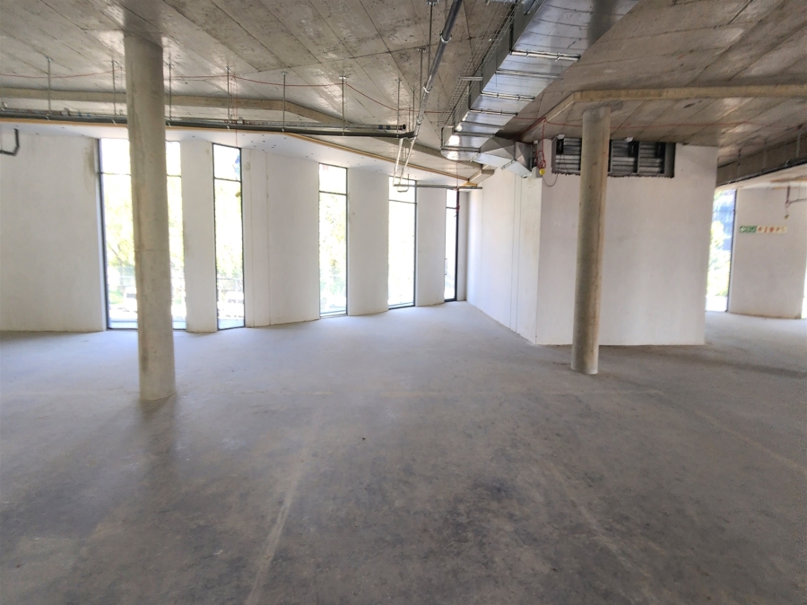 To Let Commercial Property for Rent in Wierda Valley Gauteng