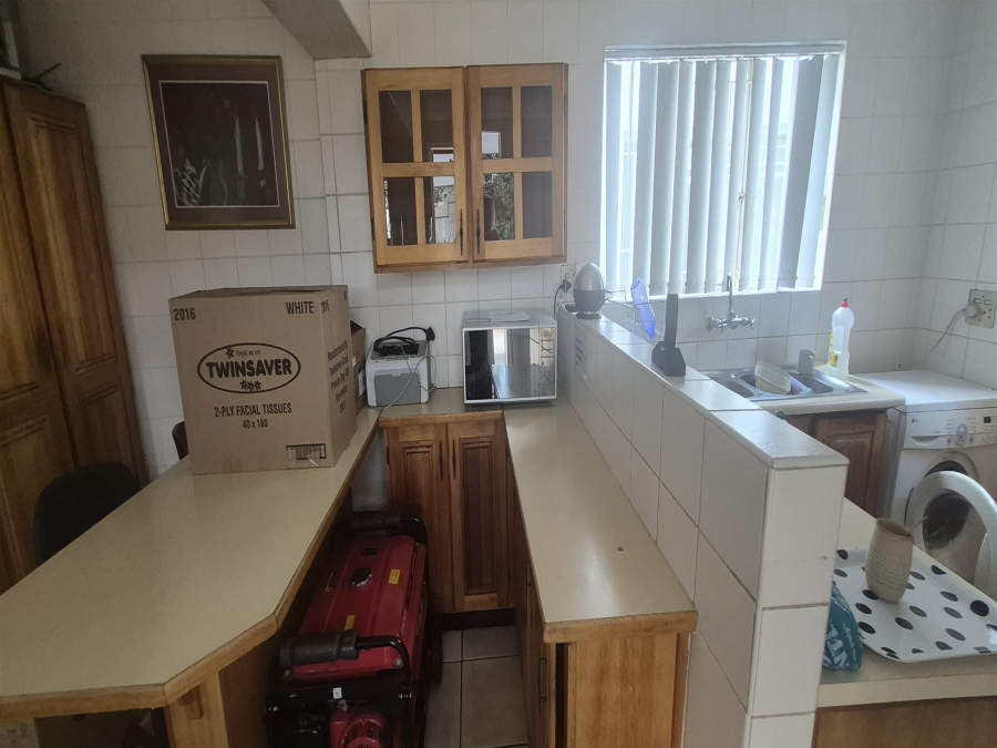 To Let Commercial Property for Rent in Ferndale Gauteng