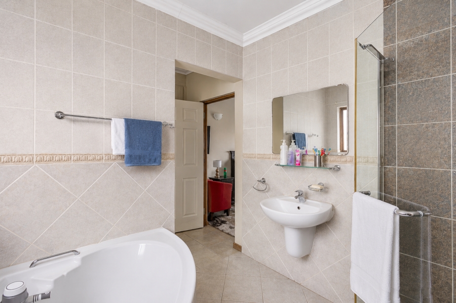 3 Bedroom Property for Sale in Summerset Gauteng