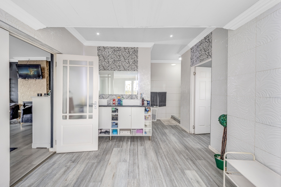 4 Bedroom Property for Sale in Summerset Gauteng