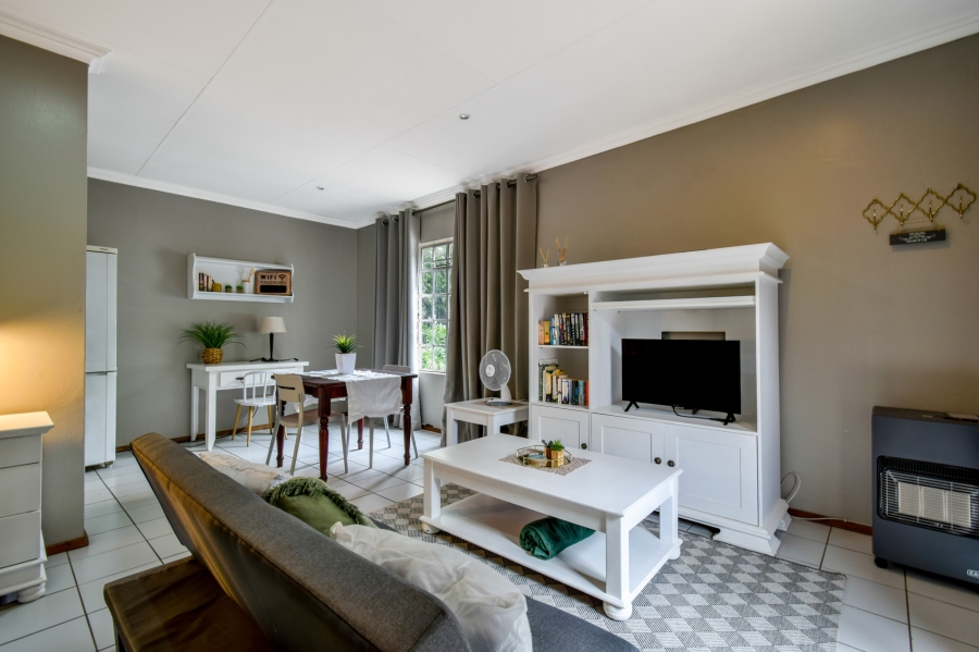 5 Bedroom Property for Sale in Wierda Park Gauteng