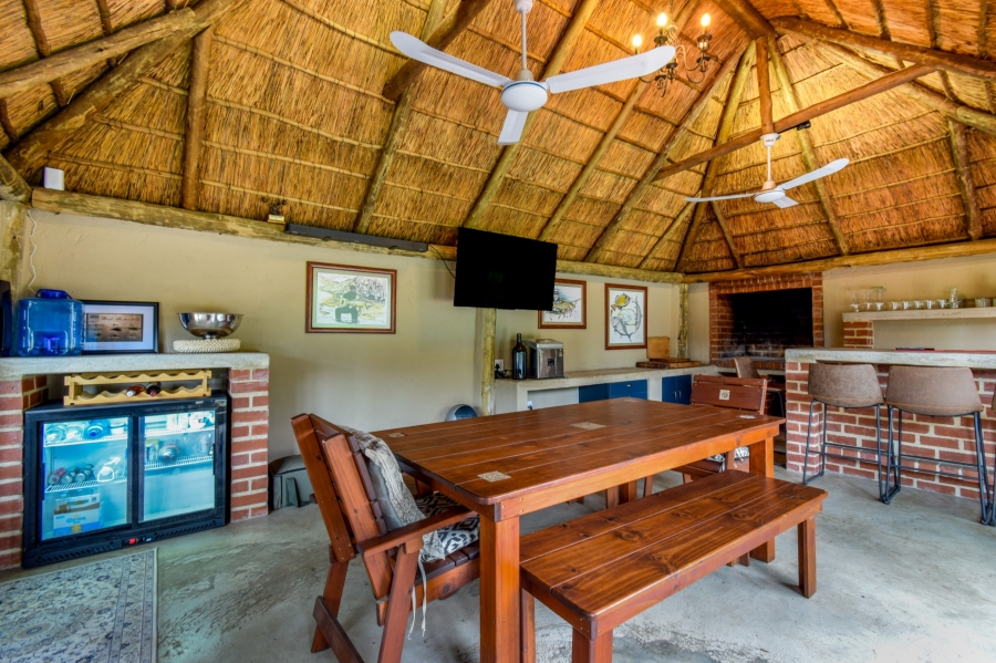 5 Bedroom Property for Sale in Wierda Park Gauteng