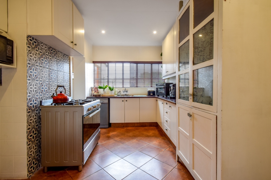 5 Bedroom Property for Sale in Wierda Park Gauteng