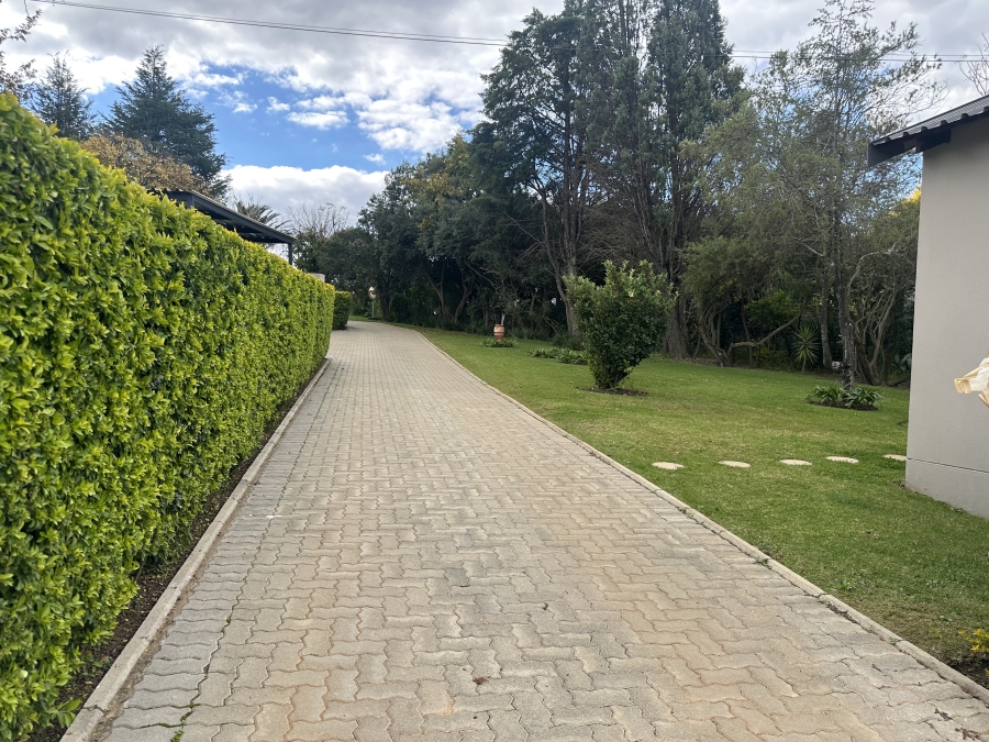 To Let 1 Bedroom Property for Rent in Chartwell Gauteng