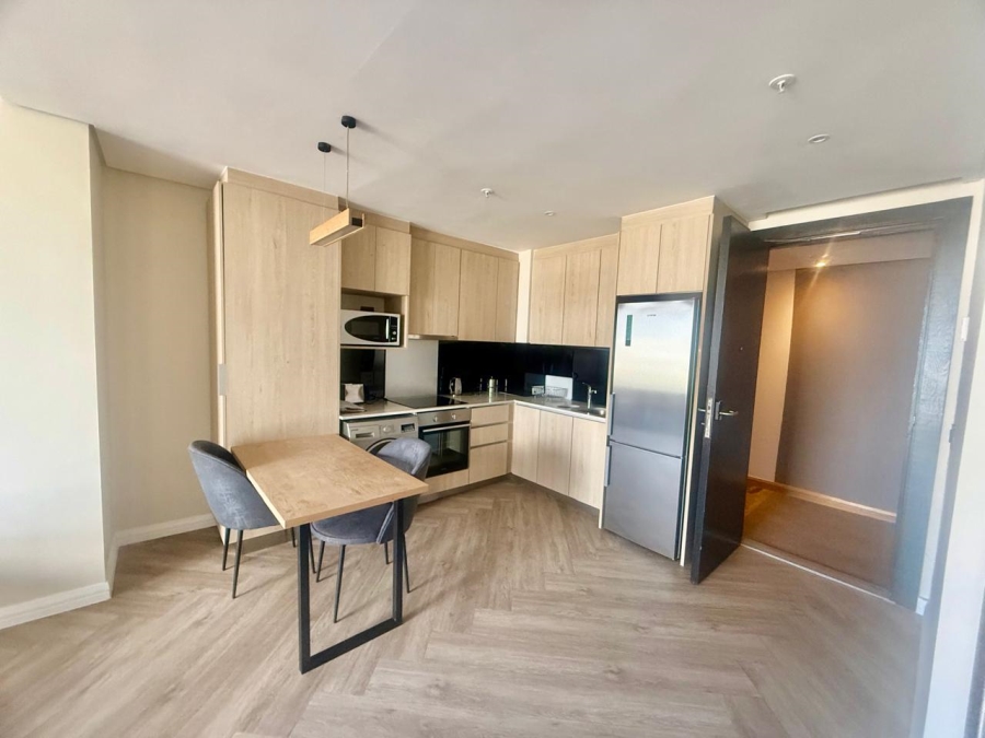 To Let 1 Bedroom Property for Rent in Benmore Gardens Gauteng