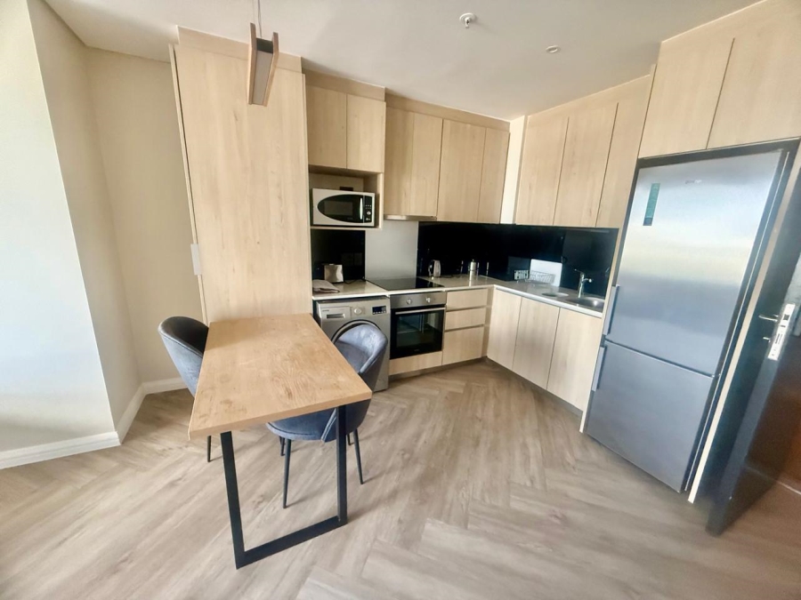 To Let 1 Bedroom Property for Rent in Benmore Gardens Gauteng