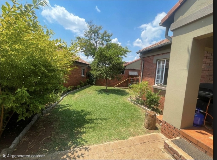 3 Bedroom Property for Sale in Eco Park Gauteng