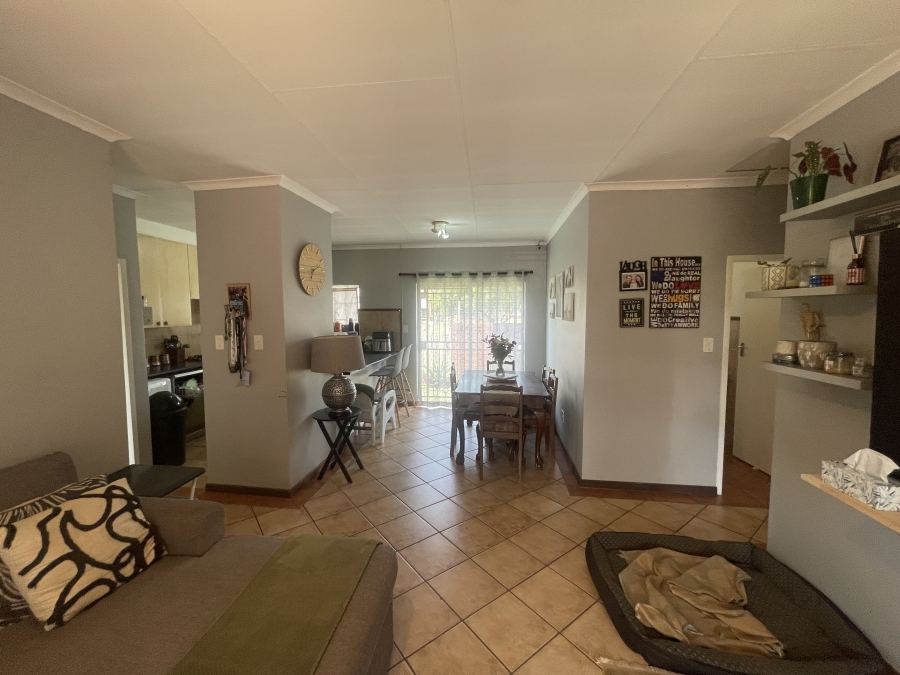 3 Bedroom Property for Sale in Eco Park Gauteng