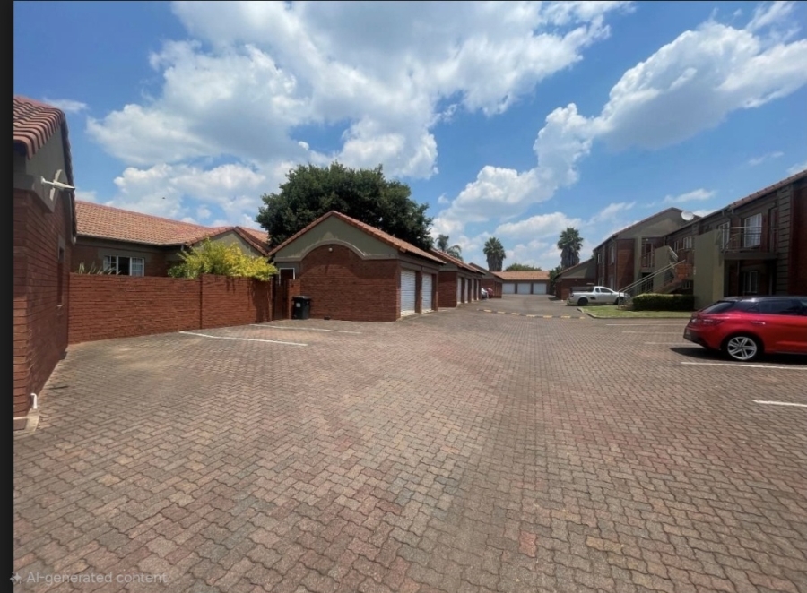 3 Bedroom Property for Sale in Eco Park Gauteng