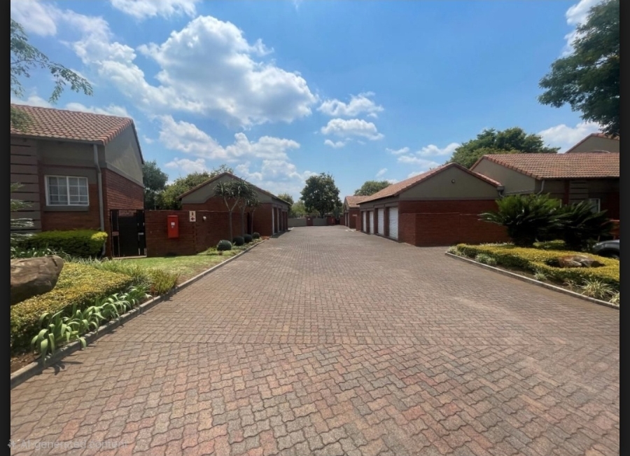 3 Bedroom Property for Sale in Eco Park Gauteng